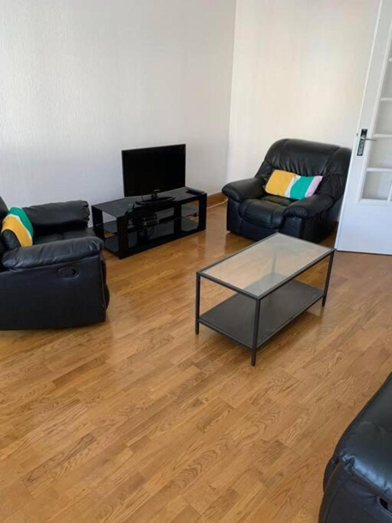 Reims Centre-Ville - 2 Chambres - 6 Personnes Au 1 Er Etage Buitenkant foto